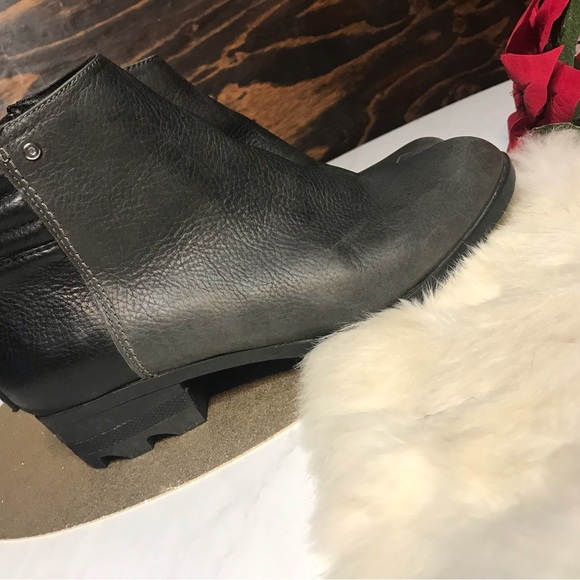 Sorel Danica Short Waterproof Ankle Booties size 9- Charcoal Gray/Black - Picture 5 of 8